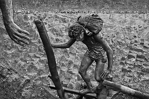 Sebastião Salgado / Gold Sebastião Salgado_FestivalPhotoLaGacilly2020