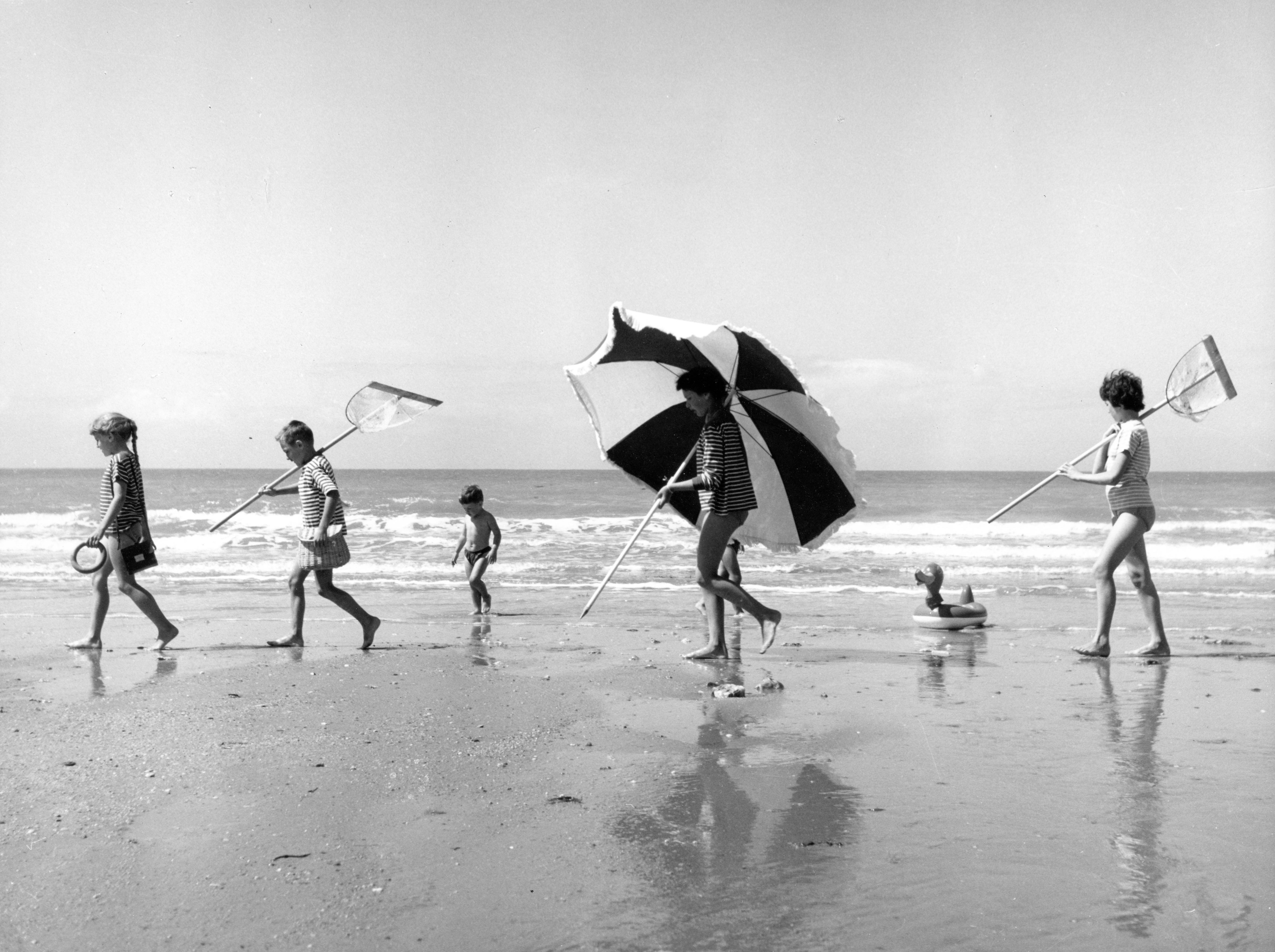 © Robert Doisneau • Exhibition Let's Go See the Sea © Robert Doisneau • Exhibition Let's Go See the Sea