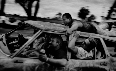 © Trent Parke|Magnum Photos • Exhibition Australia, unfiltered