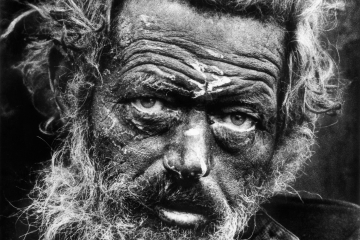 © Don McCullin • Exposition La vie, la mort et ce qui reste